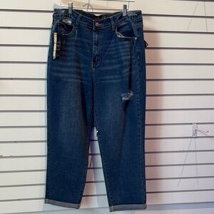 Universal Thread Ankle Jeans in Deep Blue